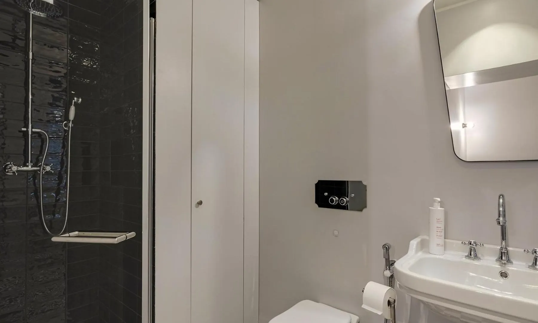 Corvetto Luxury Suite By Wonderful Italy Genoa Apartment
